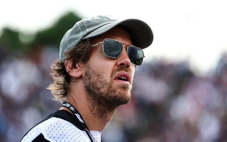 سباستین فتل قهرمان چهار دوره فرمول یک